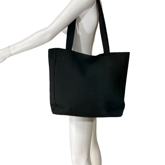 Tote Bag Oaxaca Black Floral embroidered
New - Picture 3 of 3